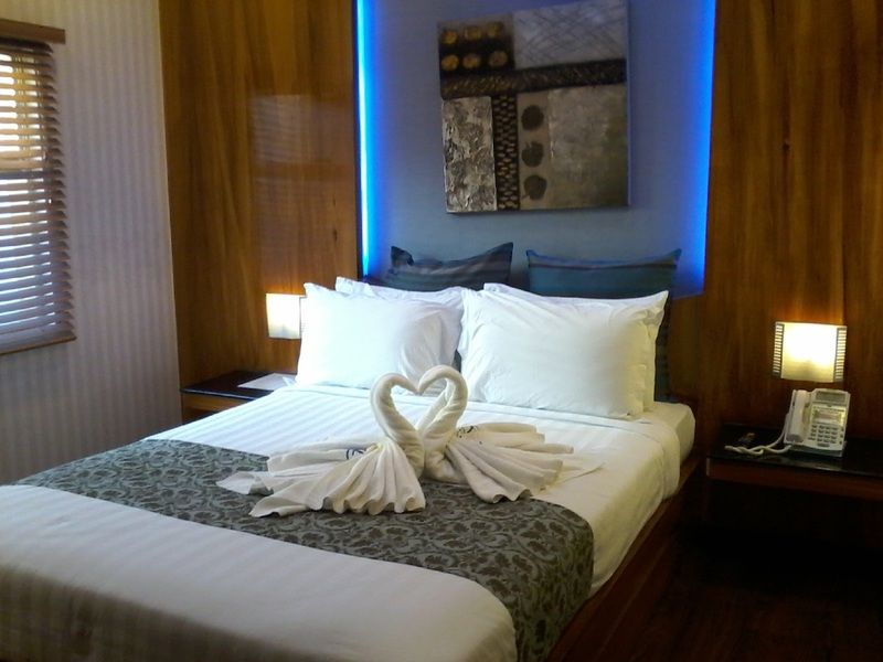 Pghi Hotel Quezon City Esterno foto